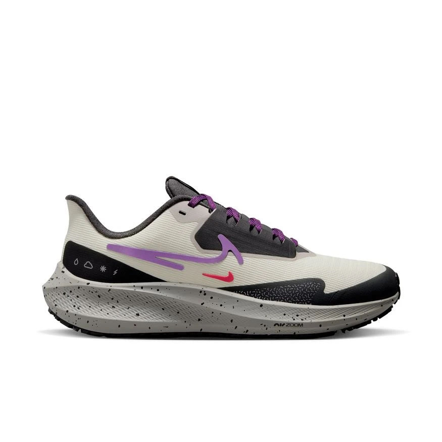 Women's Nike Air Zoom Pegasus 39 Shield - DO7626-003 3 Women's Nike Air Zoom Pegasus 39 Shield - DO7626-003