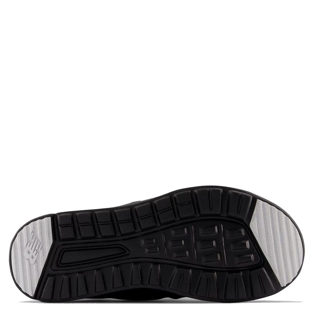 New Balance Caravan Mid-Moc V2 In Black 6 New Balance Caravan Mid-Moc V2 In Black - Image 4