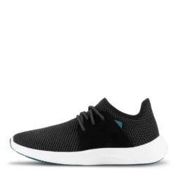 Vessi Women's Everyday Classic In Midnight Black 10 Vessi Women's Everyday Classic In Midnight Black -Potomac River Running SHOP vs sheomb 1007 3 1100x